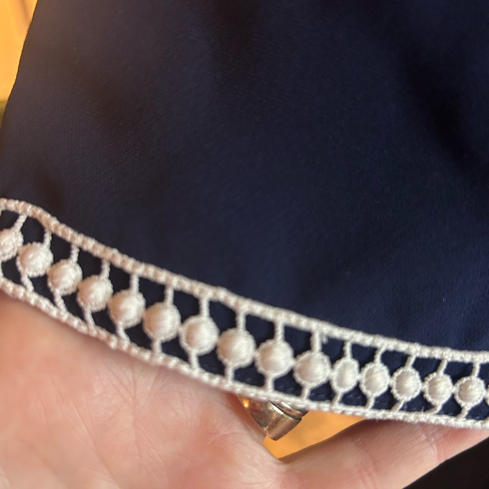 Elegant Navy Blue Dress with White Accents - Picture 4 of 13